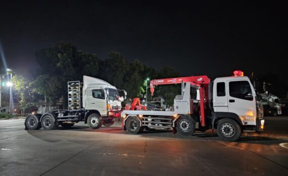 รถยกใหญ่เขาตาโล