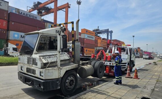 รถยกใหญ่ทุ่งกลม-ตาลหมัน