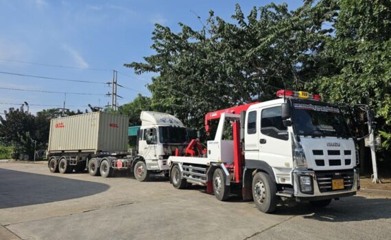 รถยกใหญ่หนองหิน