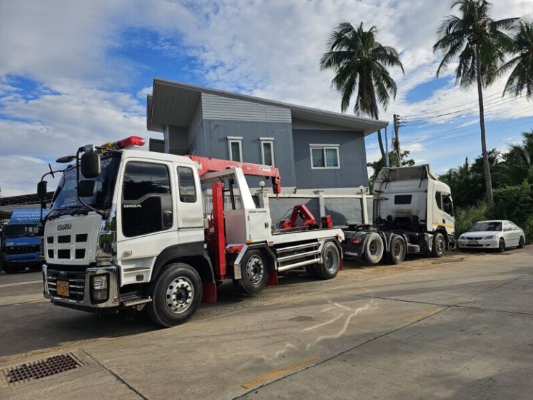 รถยกใหญ่ตะเคียนเตี้ย