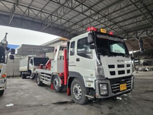 รถยกใหญ่เขาชีจรรย์