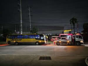 รถยกใหญ่นิคมเหมราช