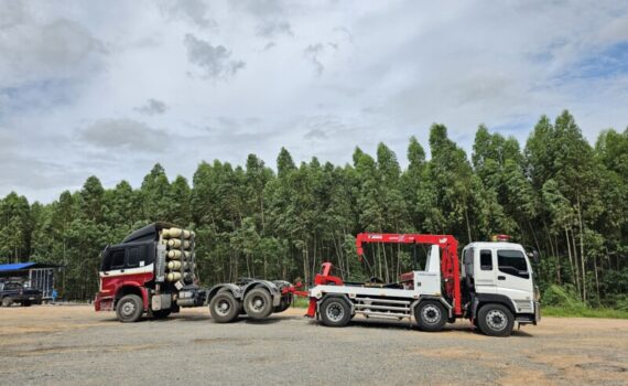 รถยกใหญ่พัทยา