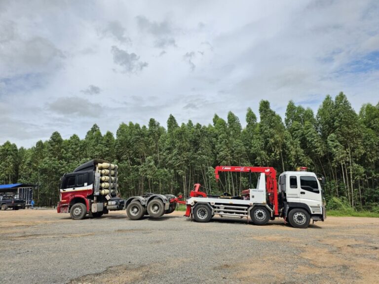 รถยกใหญ่พัทยา